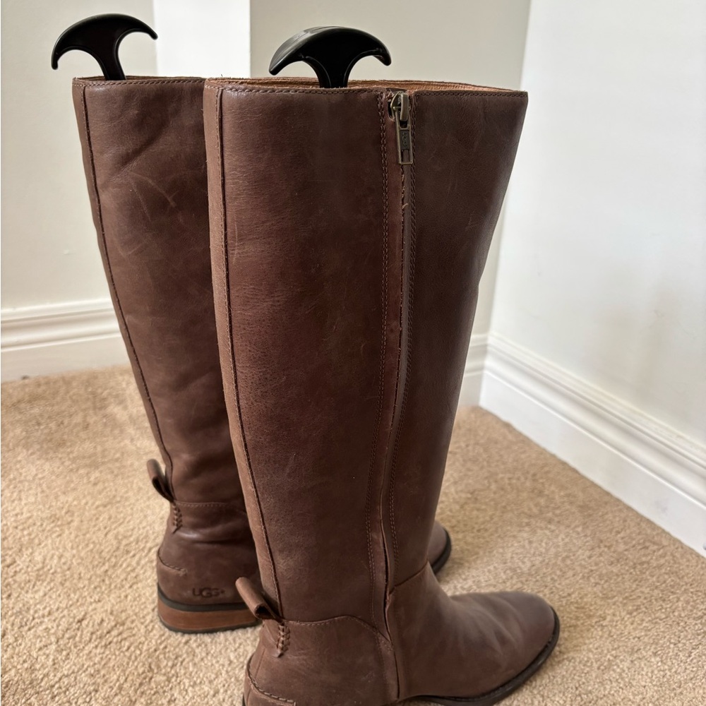 UGG Brown Leather Riding Boots with Lug Sole